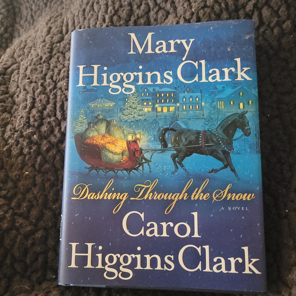Mary Higgins Clark 'Dashing Through the Snow' Book
